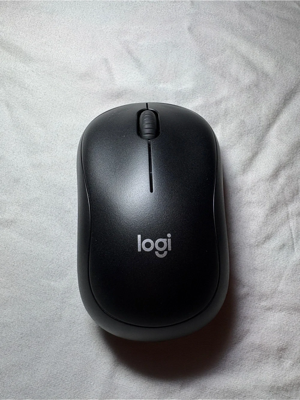 Logitech Black Wireless Mouse - Compact Portable Design